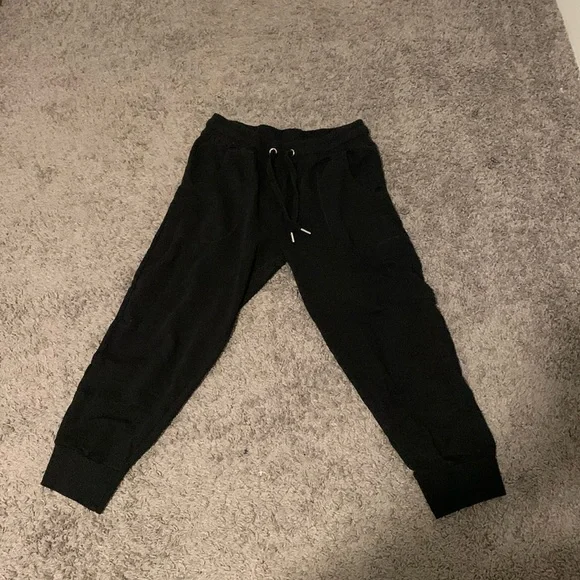 Sweat - Picture 1 of 2